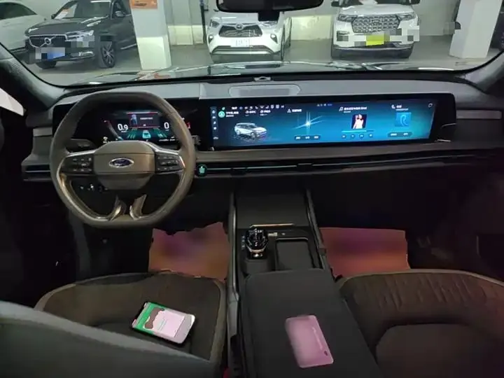 2023 Ruijie L 2.0T EcoBoost Two-Wheel-Drive Seven-Seater Luxury Model 10