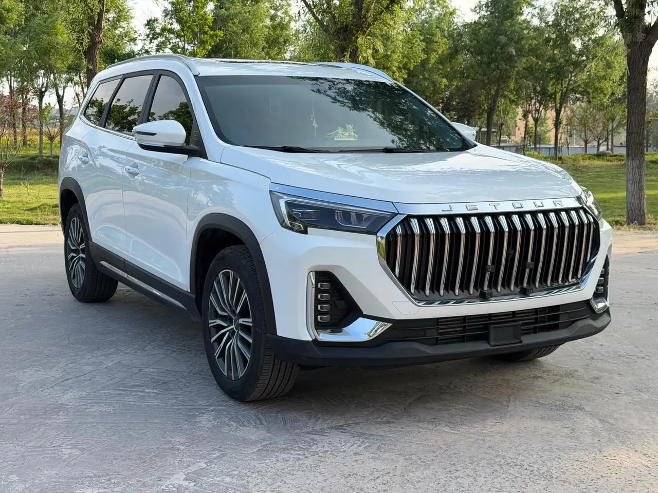 Jetour X90 PLUS 2024 1.6TD DCT Villa PRO 7 3