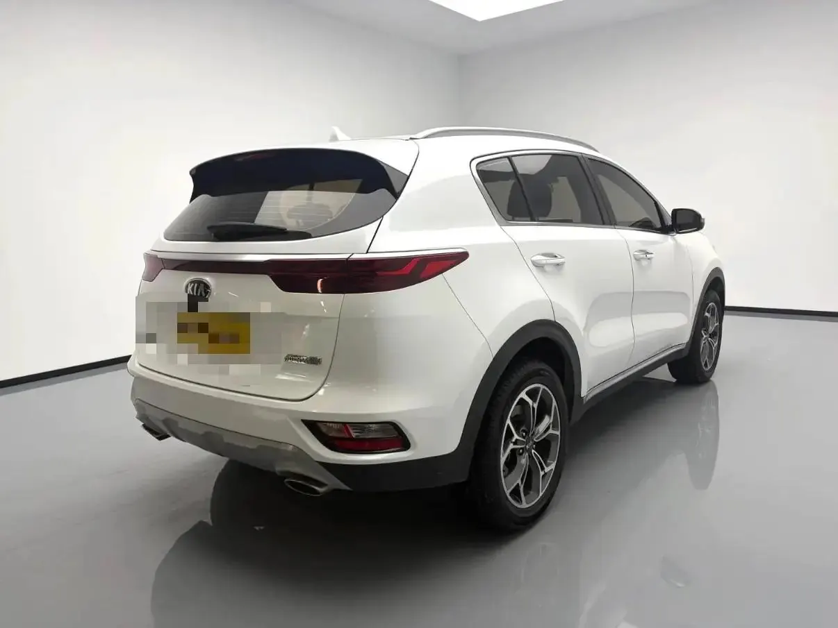 Kia KX5 2019 2.0L Automatic Two-Drive Comfort Edition 9