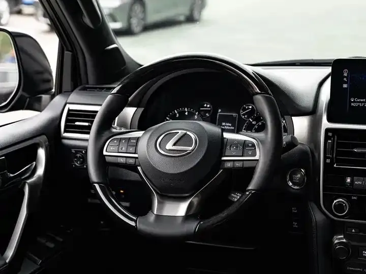 Lexus GX 2022 460 US Standard Edition 15