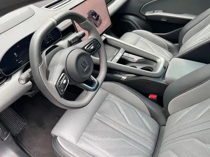 Zeekr 007GT 2025 long endurance rear drive smart driving version 100kWh 8