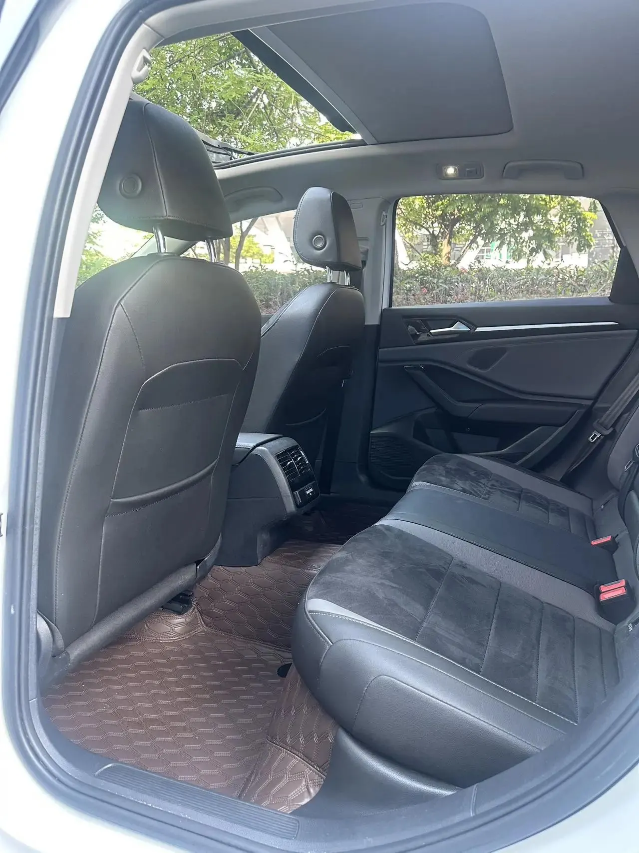 Sagittarius 2020 280TSI DSG Luxury National V 6