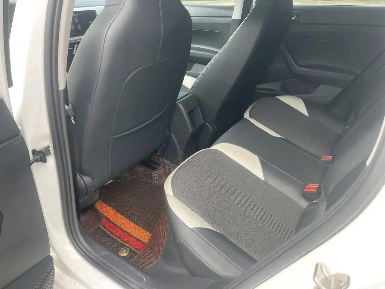 2021 Polo Plus 1.5L Automatic Colorful Technology Edition 8