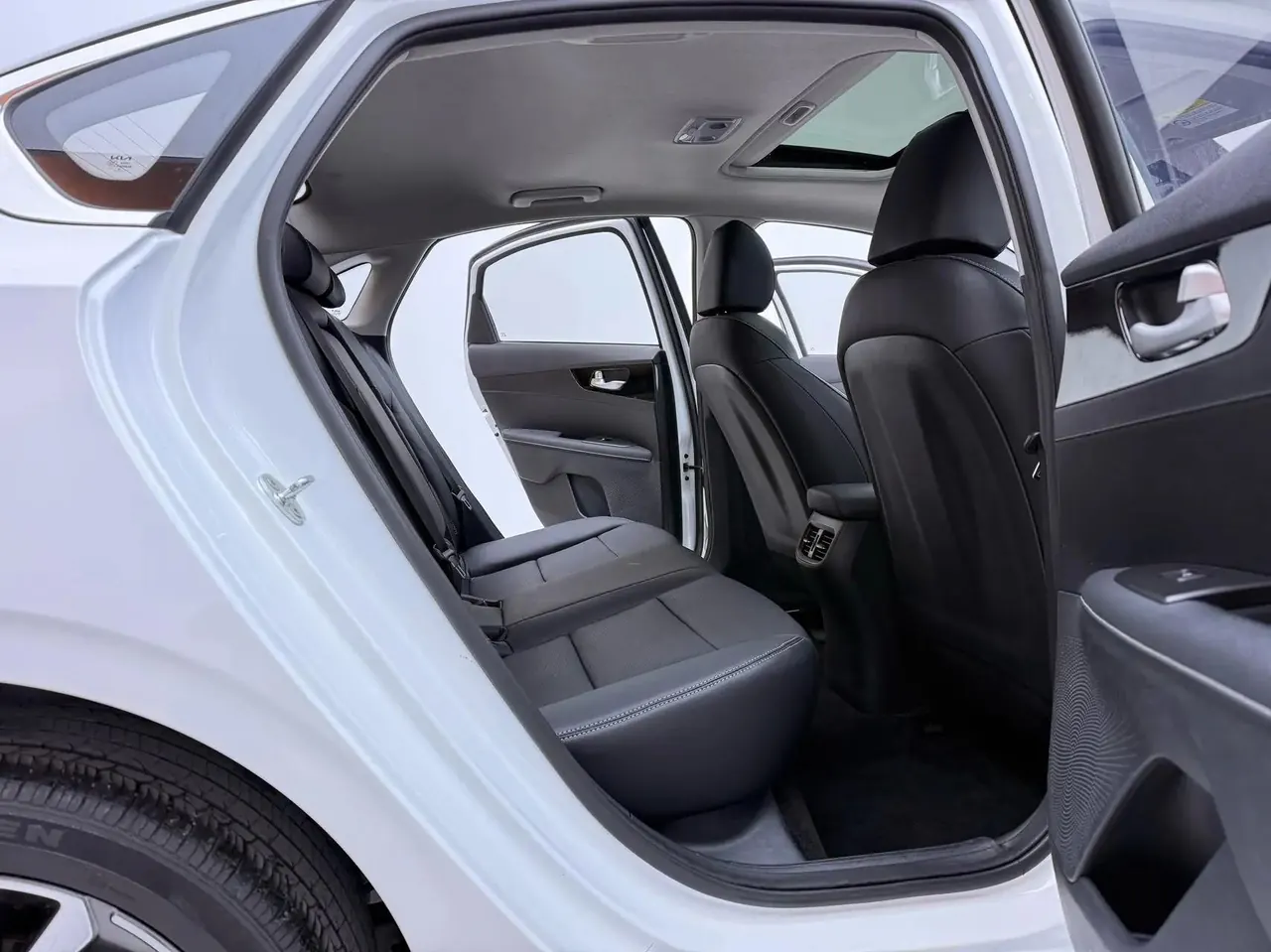 Kia K3 2021 1.5L CVT Fashion Edition 9
