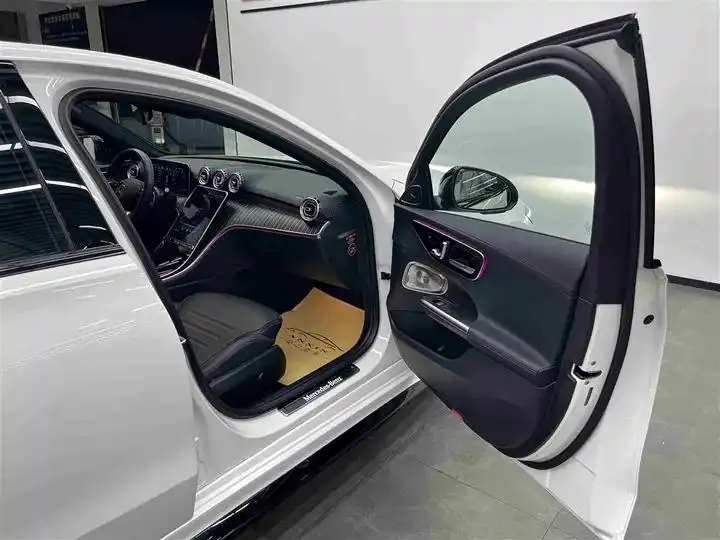 Mercedes Benz Class C 2025 C 260 L Night Sports Edition 18