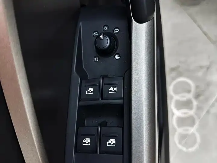 Audi Q3 2021 model 35 TFSI Fashion Dynamic Edition 12