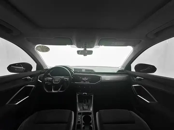 Audi Q3 2021 model 35 TFSI Fashion Dynamic Edition 18