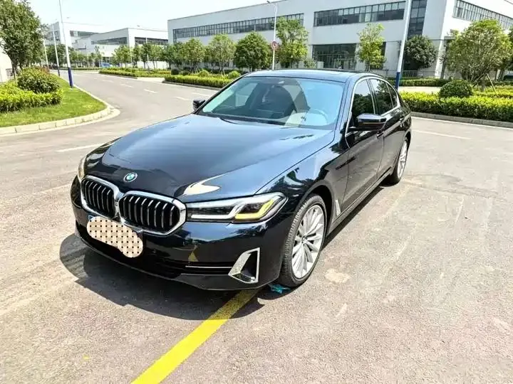 BMW 5 Series 2022 530Li Exclusive M Sports Suit - View 1