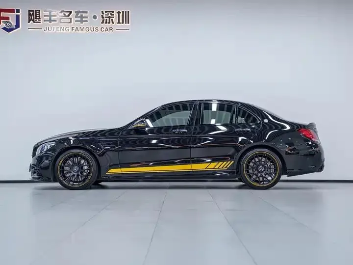Mercedes Benz Class C AMG 2021 AMG C 63 Night Special Edition 3