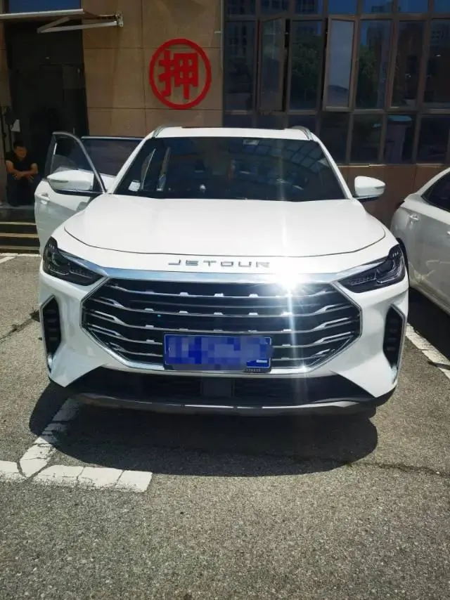 Jetour X70 PLUS 2022 1.5T CVT Mountain 5 2