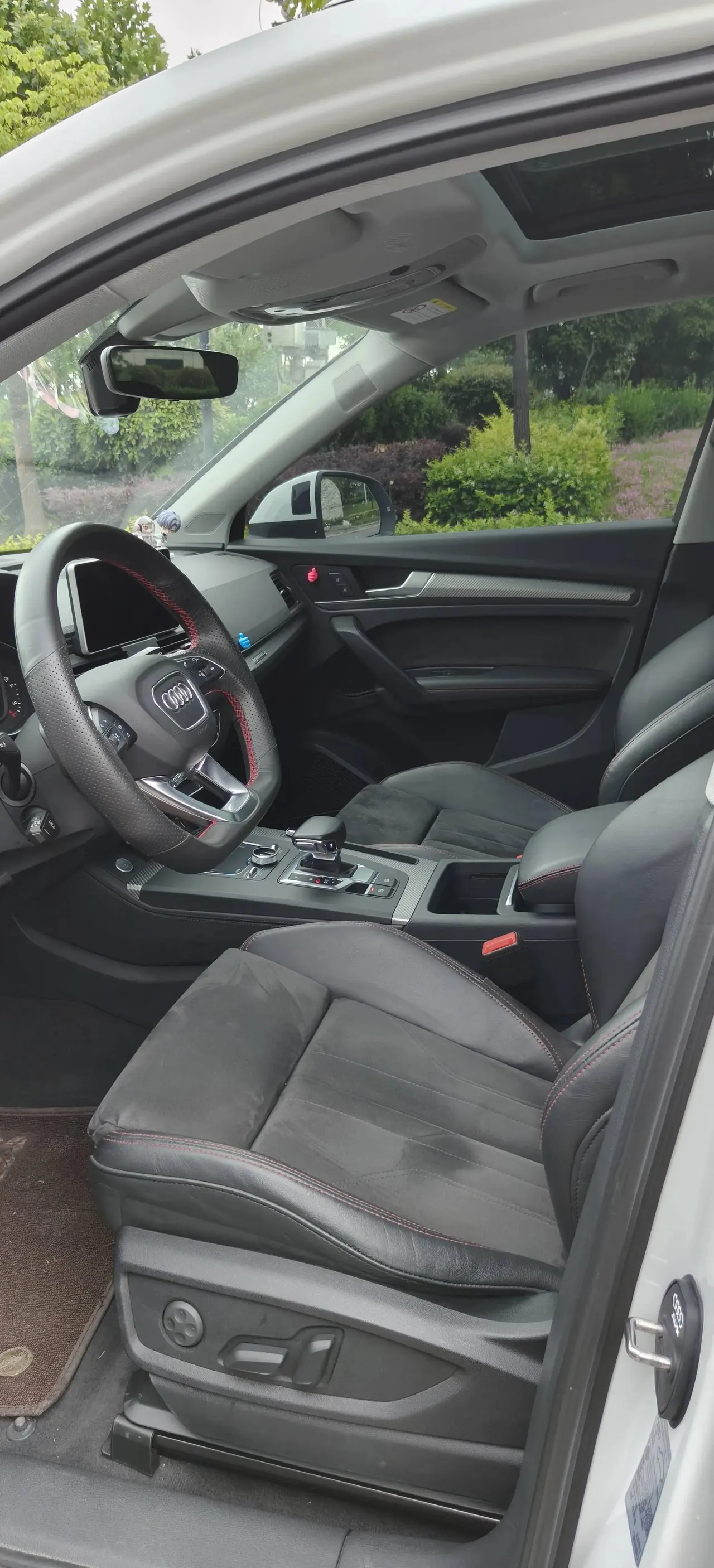 Audi Q5L 2020 model 45 TFSI Prestige Sport version 7
