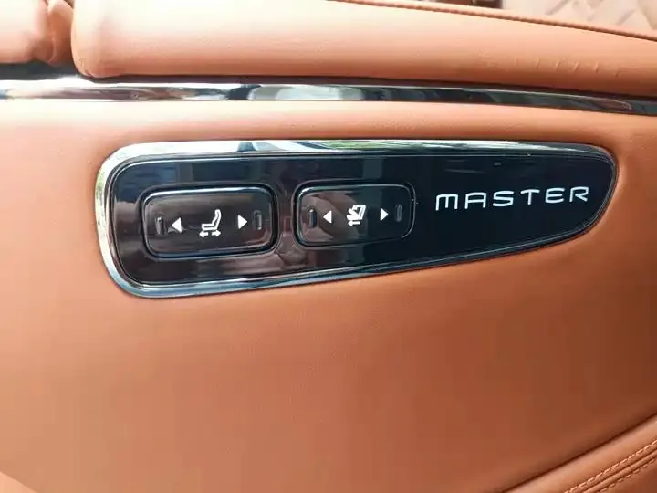 Trumpchi M8 2025 Model, Gan Kun Series Ultra First-Class Cabin 30