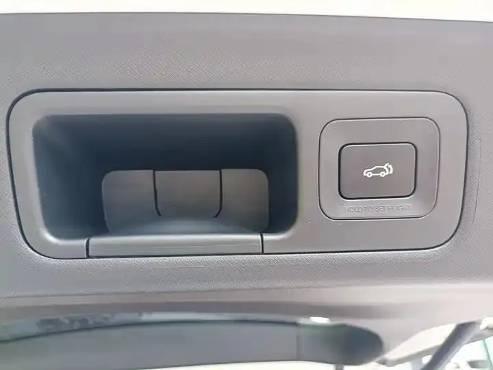 Trumpchi M8 2025 Model, Gan Kun Series Ultra First-Class Cabin 38