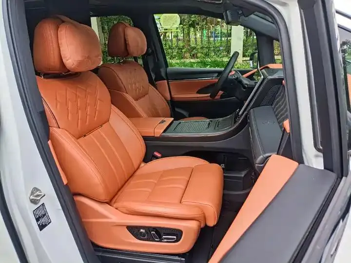 Trumpchi M8 2025 Model, Gan Kun Series Ultra First-Class Cabin 41
