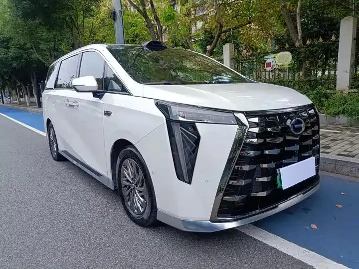 Trumpchi M8 2025 Model, Gan Kun Series Ultra First-Class Cabin 8