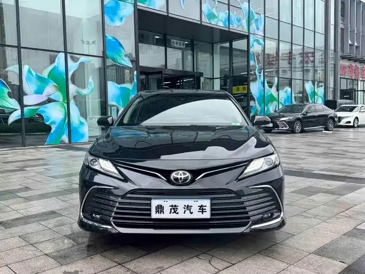 Camry 2021 2.5G Luxury Edition - View 1