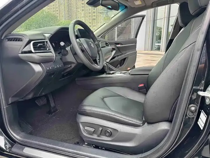 Camry 2021 2.5G Luxury Edition 8