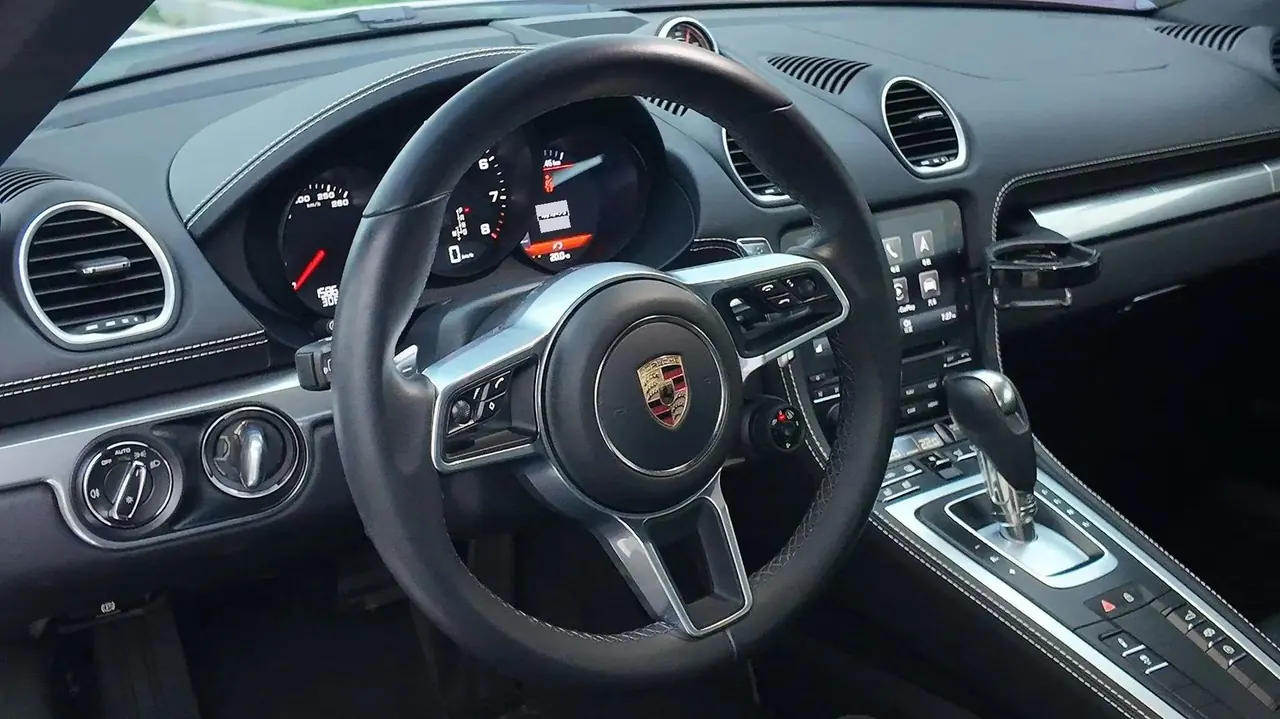 Porsche 718 (Imported) 2023 718 Kaman 2.0T Style Edition Automatic 5