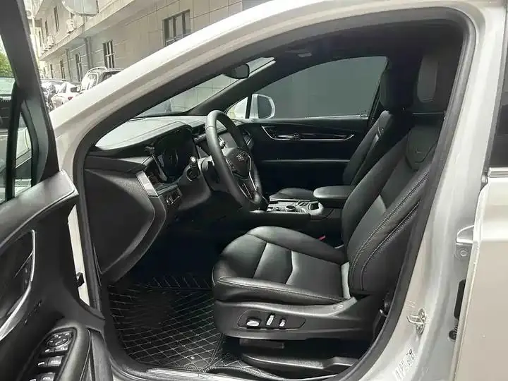 Cadillac XT5 2023 2.0T Two-Drive Fashion Model 10