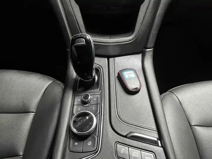 Cadillac XT5 2023 2.0T Two-Drive Fashion Model 13