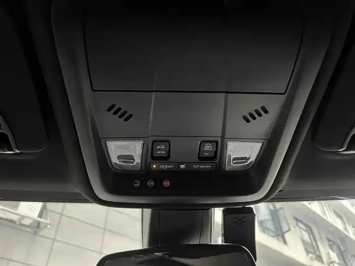 Cadillac XT5 2023 2.0T Two-Drive Fashion Model 8