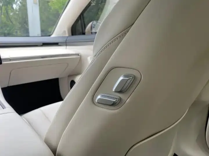 智界 S7 2025 Model 855km Max 11