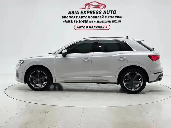 Audi Q3 2023 35 TFSI Fashion Dynamic (1.4T) 7