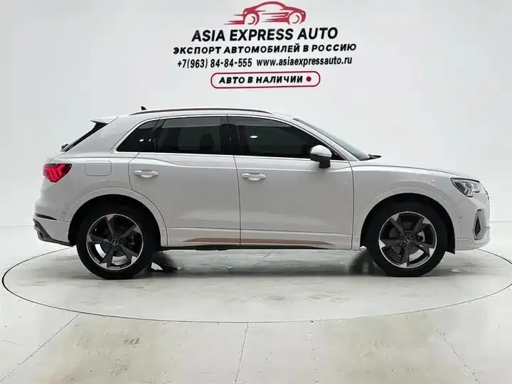 Audi Q3 2023 35 TFSI Fashion Dynamic (1.4T) 9