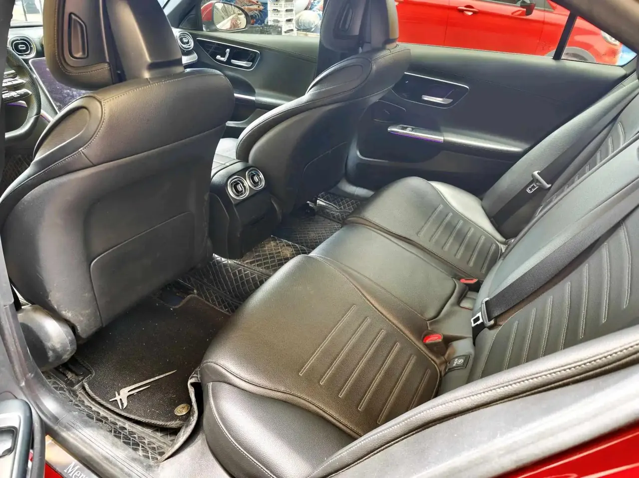 Mercedes Benz Class C 2022 to C 260 L Sports Edition 3