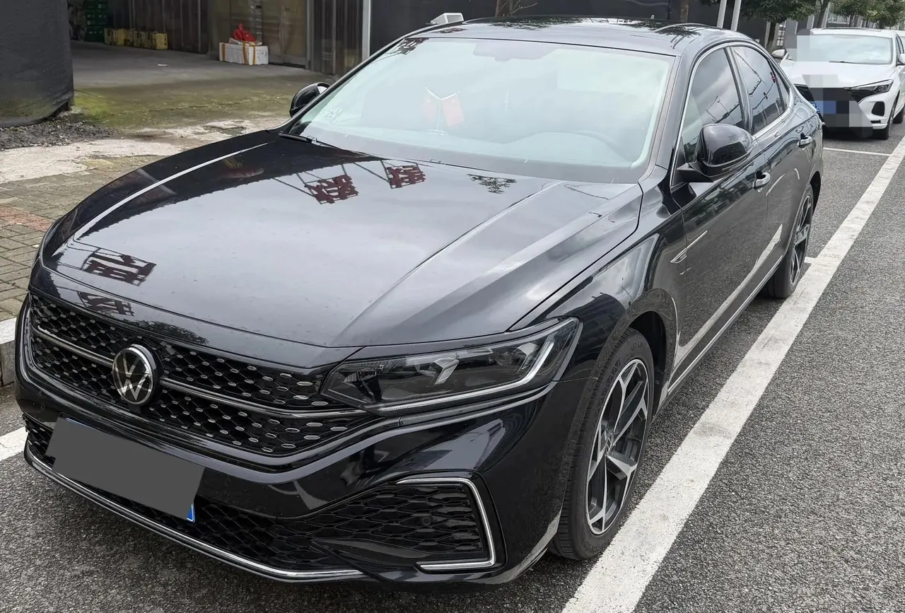 Passat 2023 330TSI Star Elite Edition - View 1