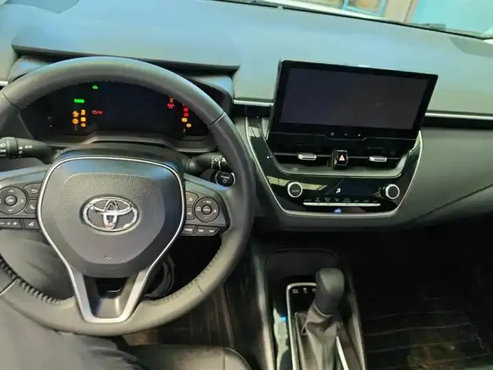 Corolla 2024 1.8L Intelligent Electric Hybrid Dual Engine Elite Edition 12