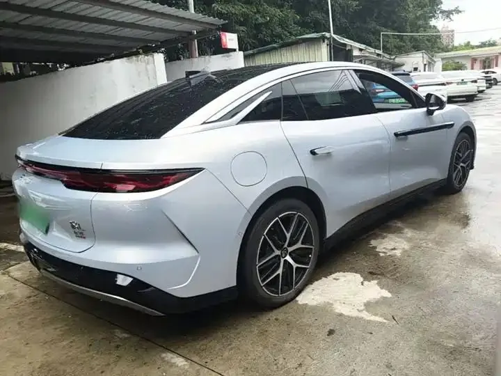 Han L 2025 EV four-wheel drive laser Radar flagship 5