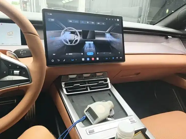 Han L 2025 EV four-wheel drive laser Radar flagship 9