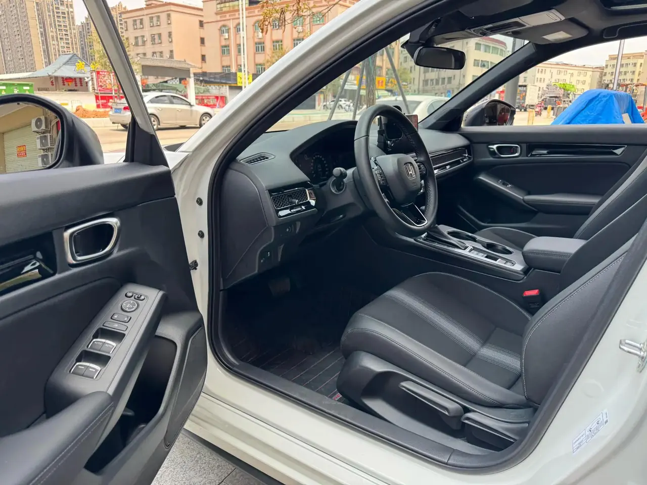 Honda 2025 Civic 1.5T Stepless 240TURBO Zhiqu Pro Automatic Gear 14