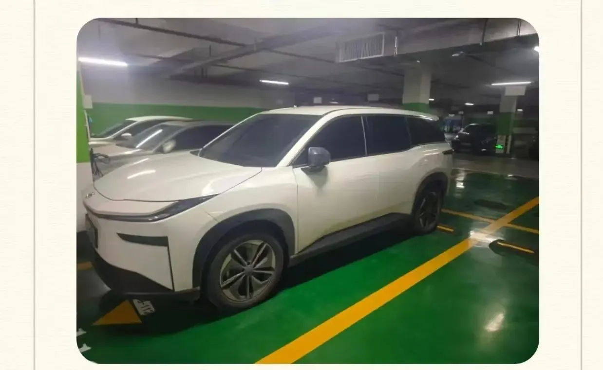 Открыть галерею: Toyota 2026 Platinum Intelligence 3X 520 Pro Automatic Gear
