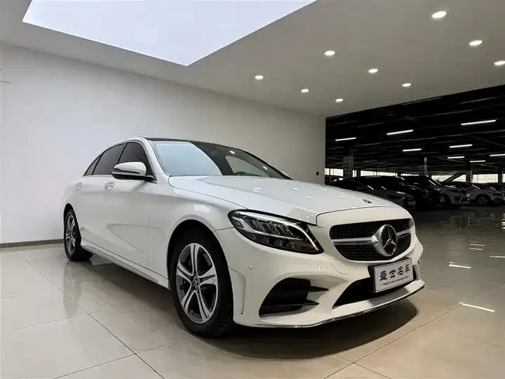 Mercedes Benz Class C 2020 to C 260 L Sports Edition 4
