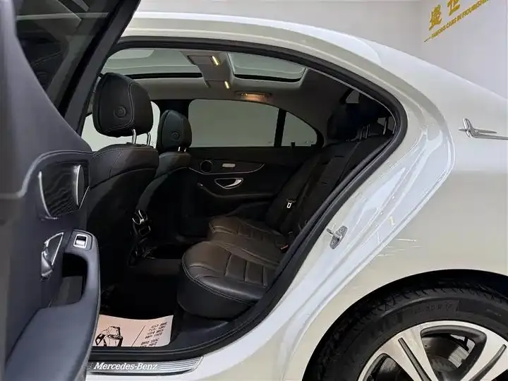 Mercedes Benz Class C 2020 to C 260 L Sports Edition 6