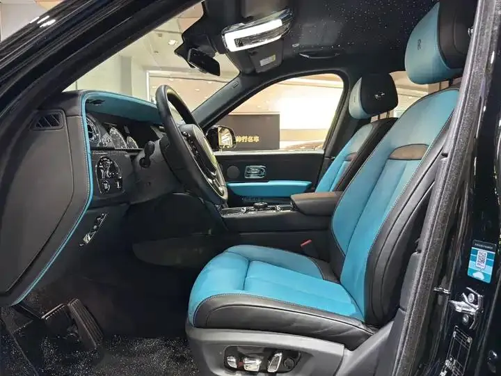 Cullinan 2020 Black Badge 15
