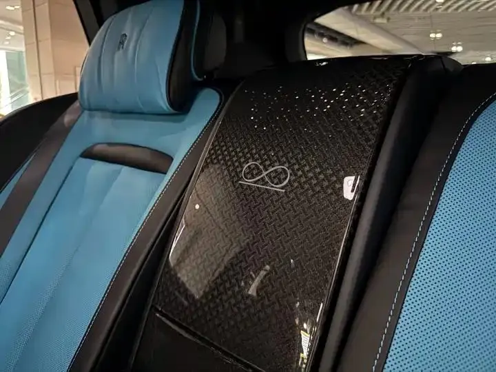 Cullinan 2020 Black Badge 20