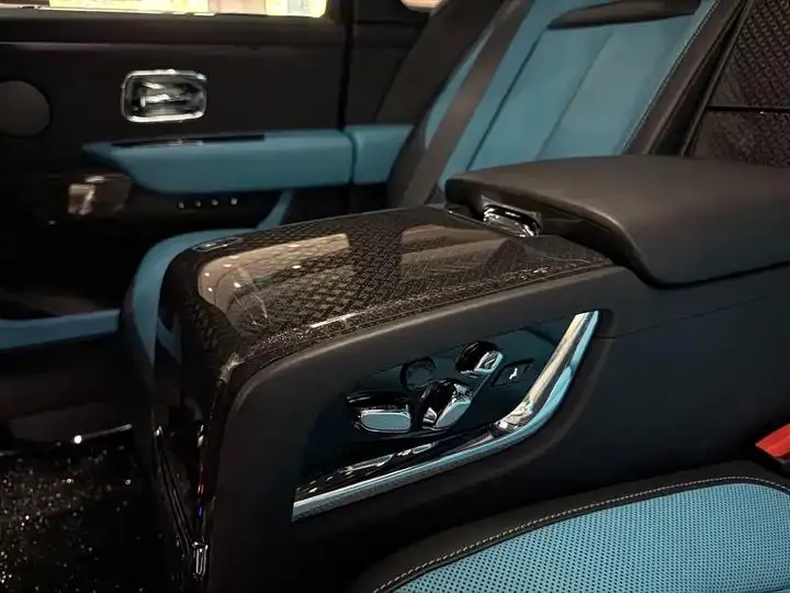 Cullinan 2020 Black Badge 21