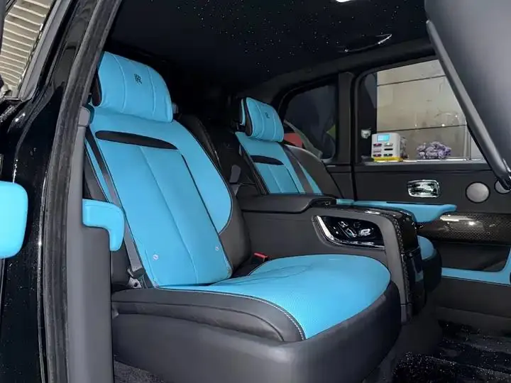 Cullinan 2020 Black Badge 25