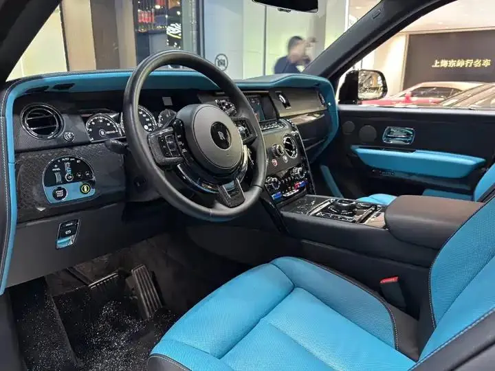 Cullinan 2020 Black Badge 8