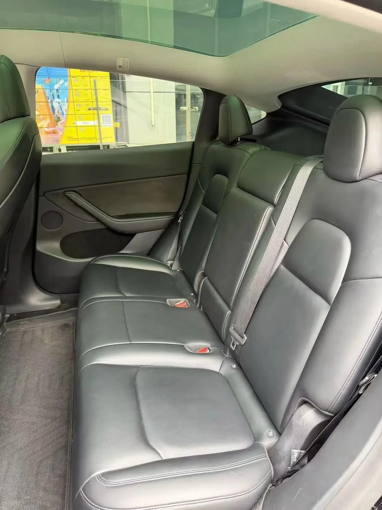 Model Y 2023 long-range all-wheel drive 4