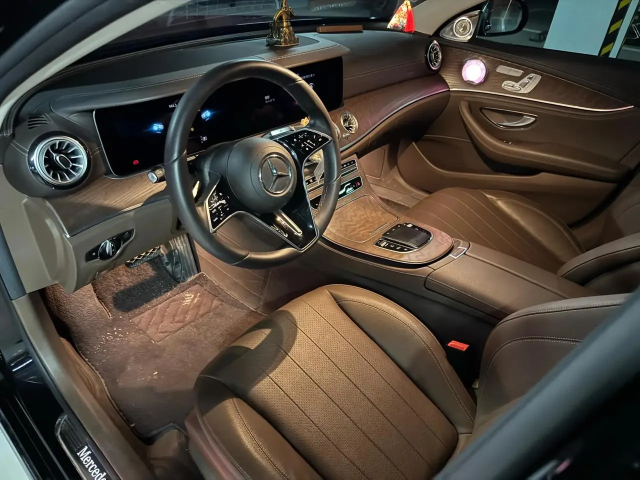 Mercedes Benz E-Class 2023 E 300 L Fashion 2