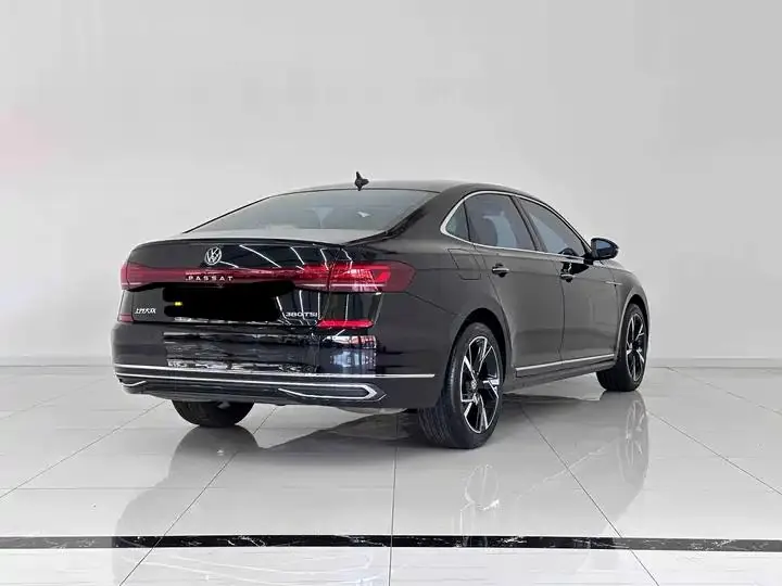Passat 2024 380TSI Luxury Edition 4