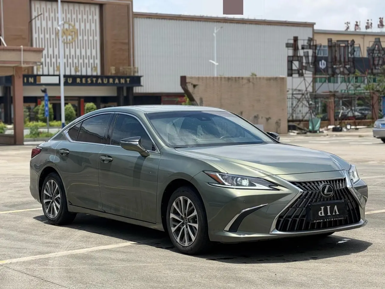Lexus ES 2022 200 Executive Edition 3