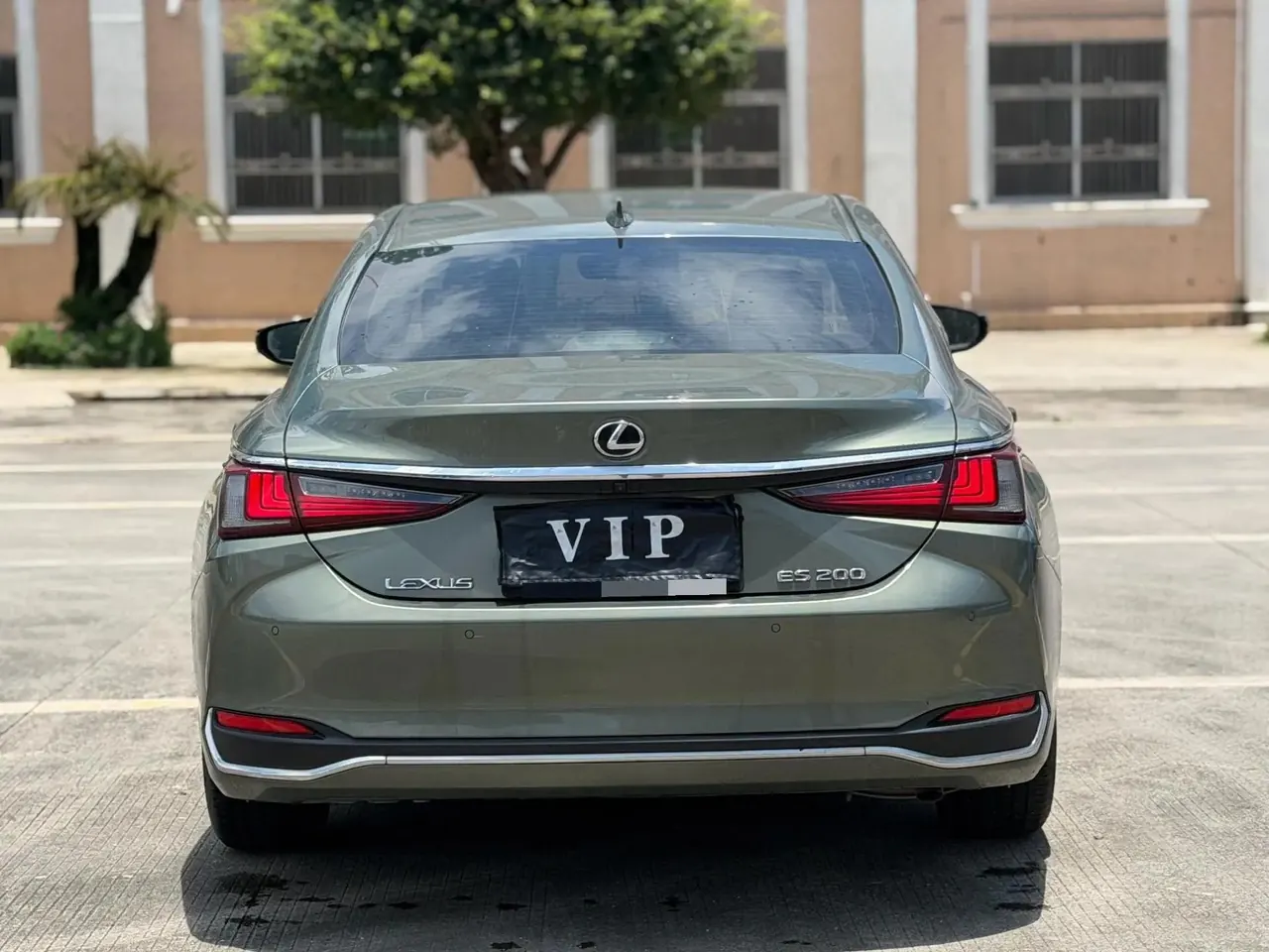 Lexus ES 2022 200 Executive Edition 7