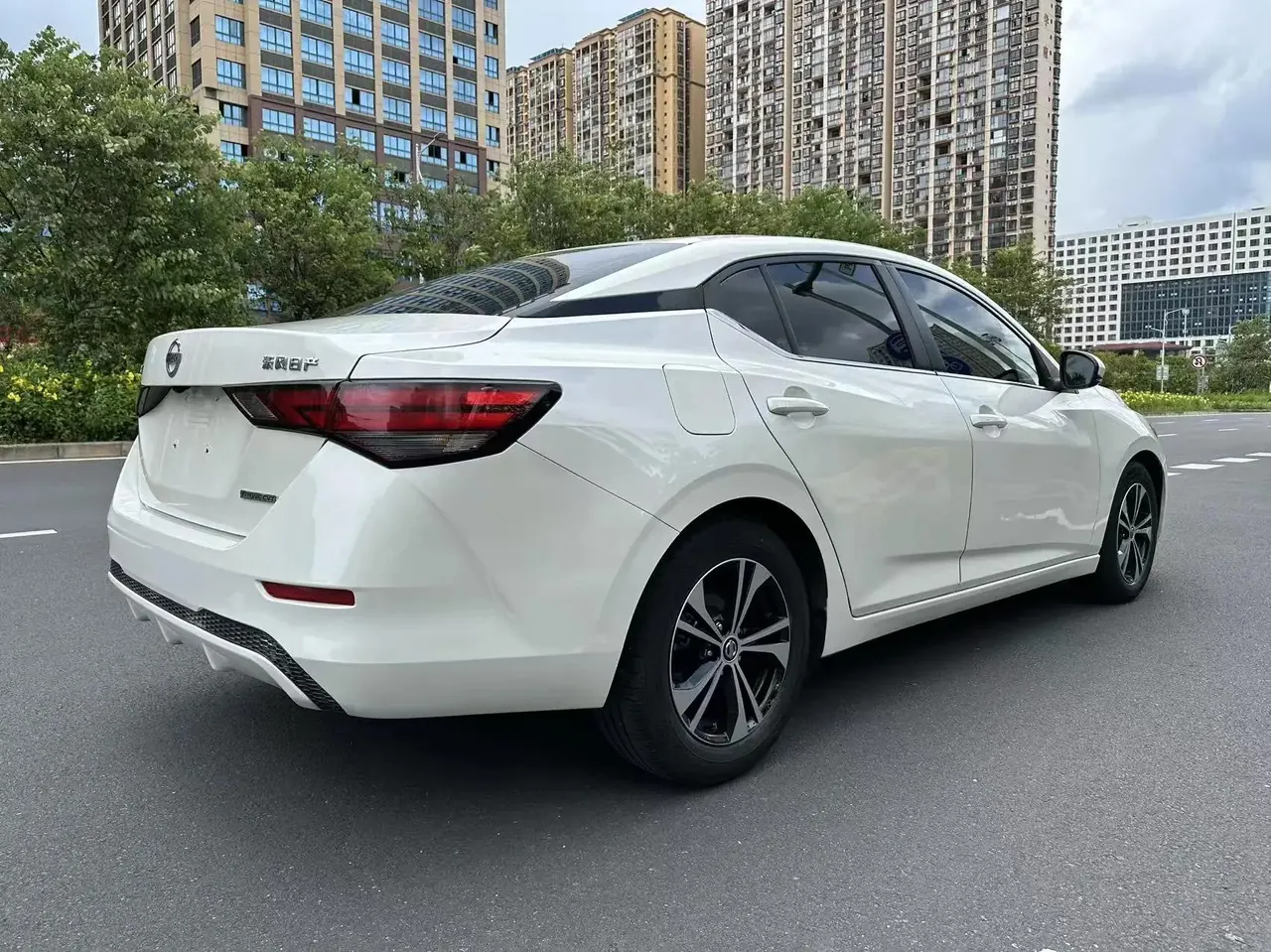 Sylphy 2020 1.6L XL CVT Enjoyment Edition 6