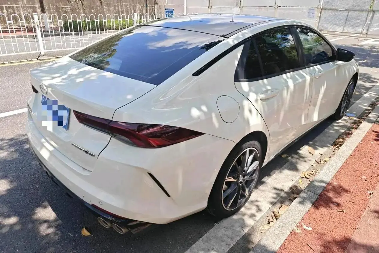 GAC Trumpchi 2023 Shadow Leopard 1.5T 270T Shadow Leopard J15 Edition Automatic 3