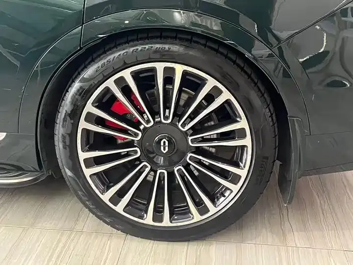 AITO M9 2024 extended range Ultra version 42kWh 6-seat version 11